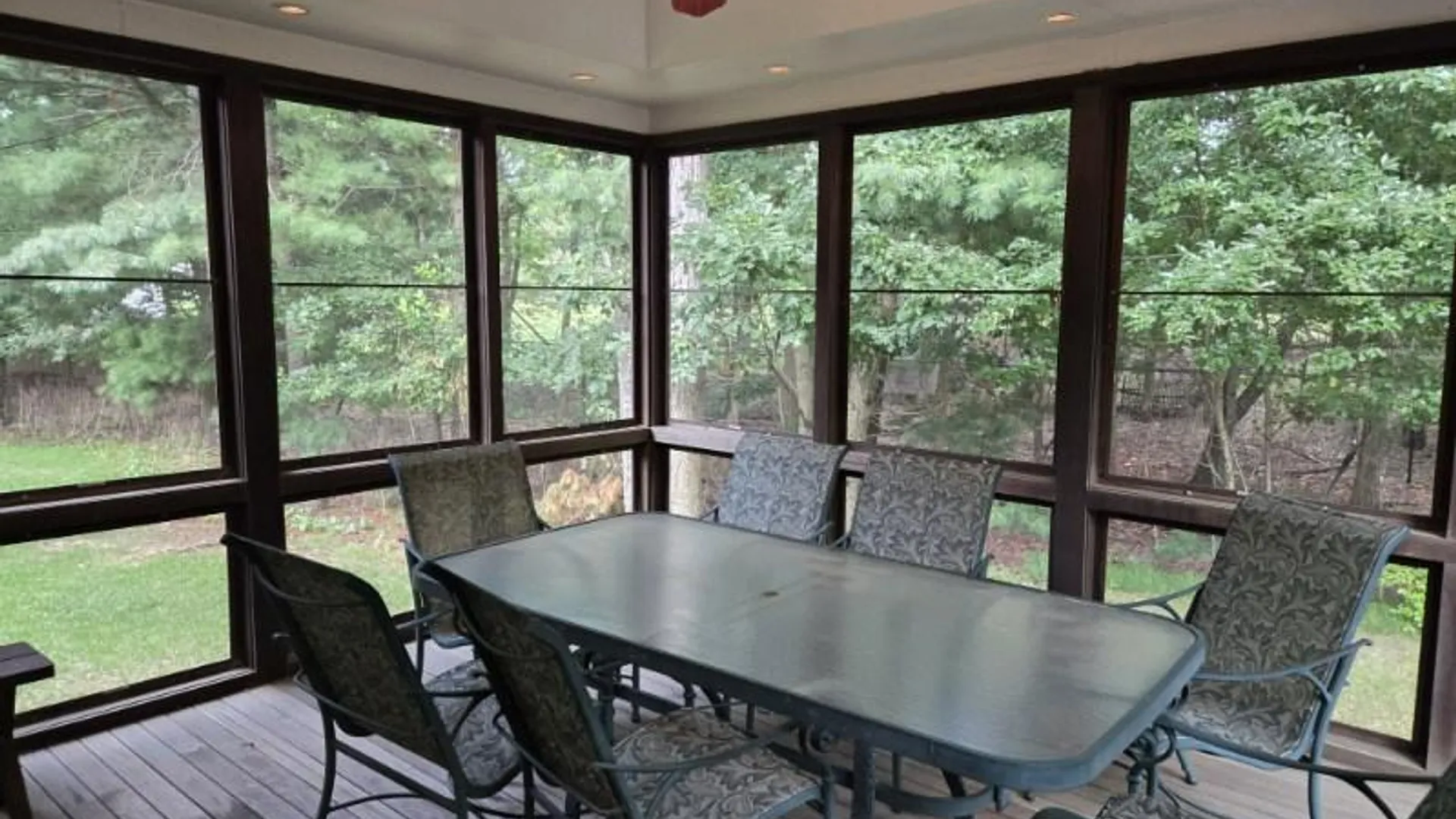 Property at 1407-205 Middle Rd, Calverton, NY 11933 13