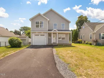Property at 2104 Pinelawn Avenue, Rotterdam, NY 12306