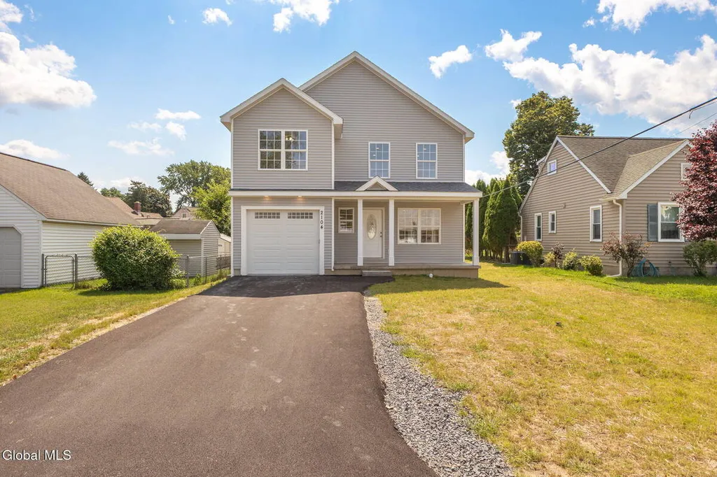 Property at 2104 Pinelawn Avenue, Rotterdam, NY 12306
