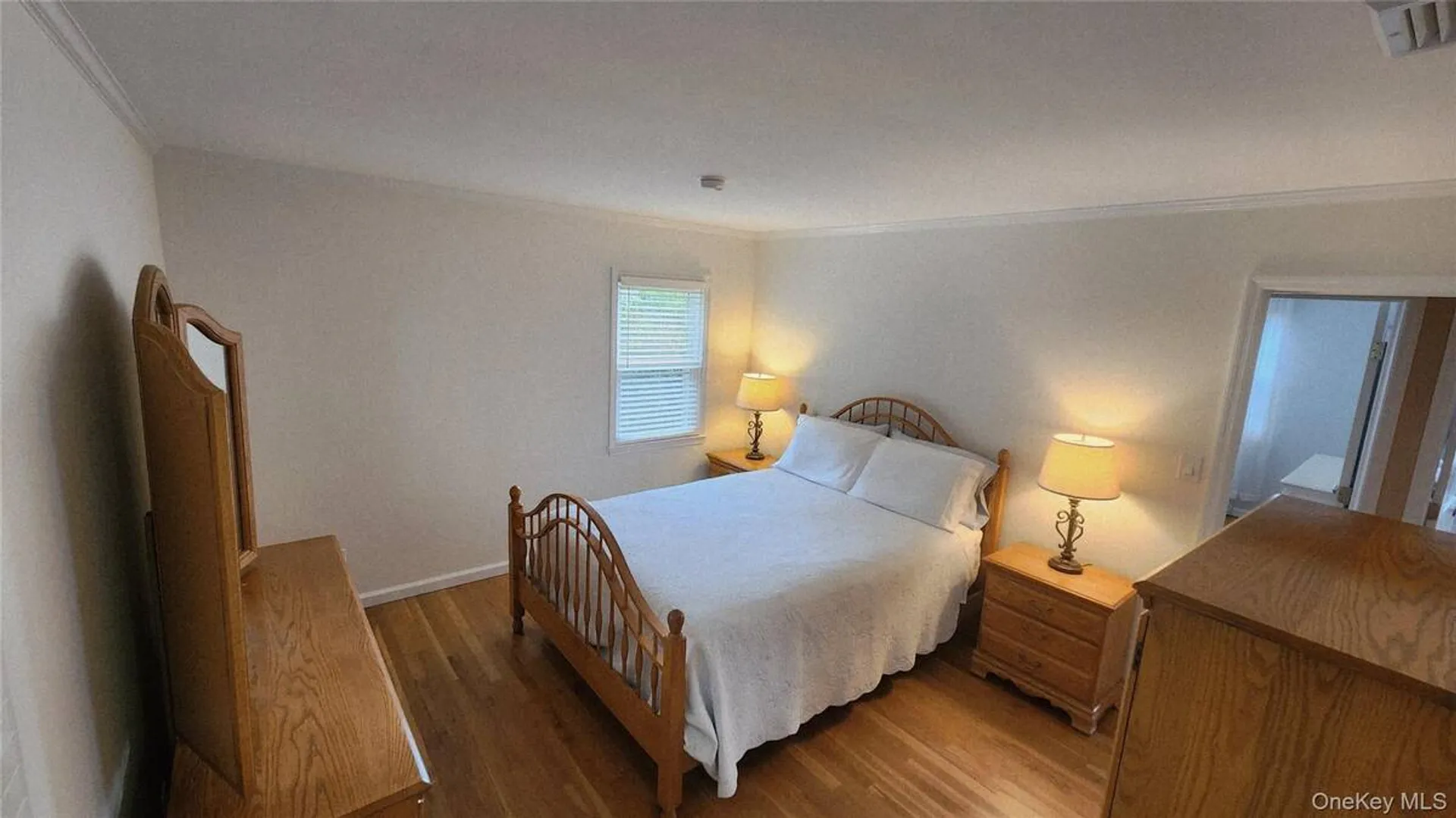 Property at 13 Longford Street, Huntington, NY 11743 15