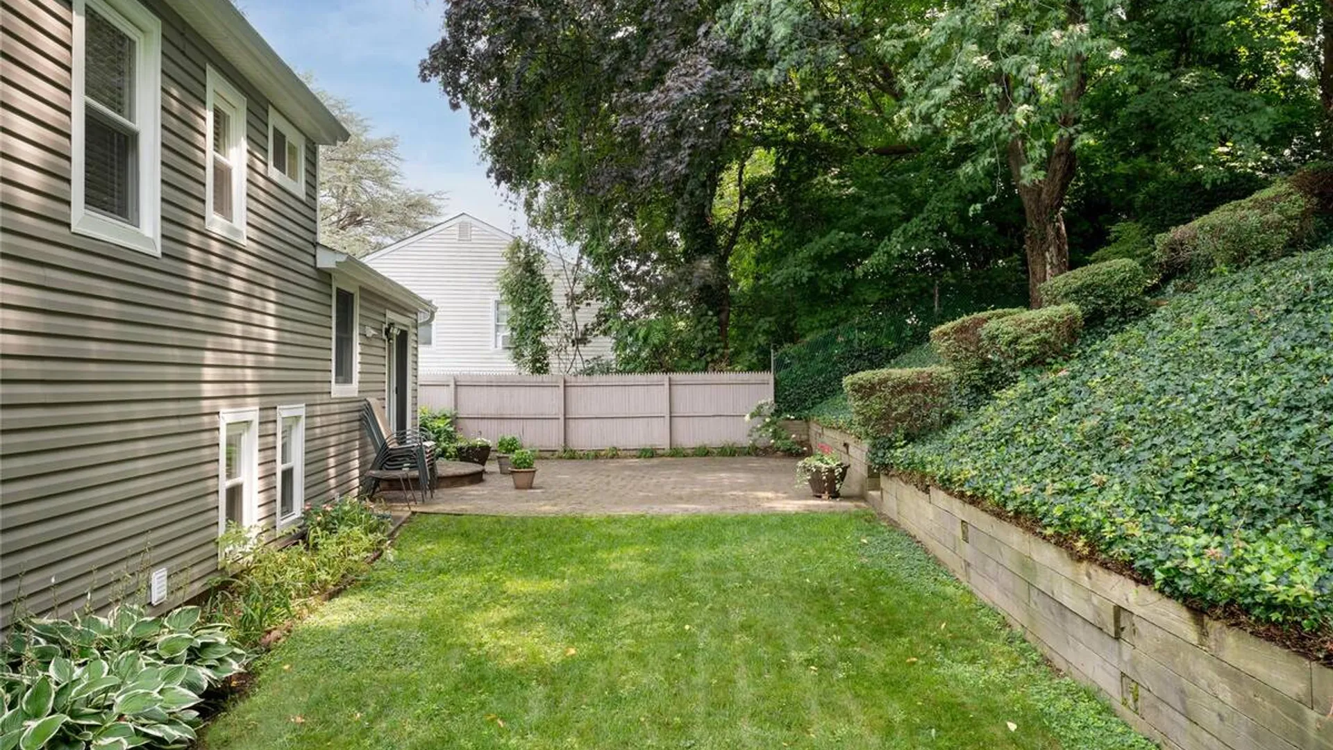 Property at 13 Longford Street, Huntington, NY 11743 26