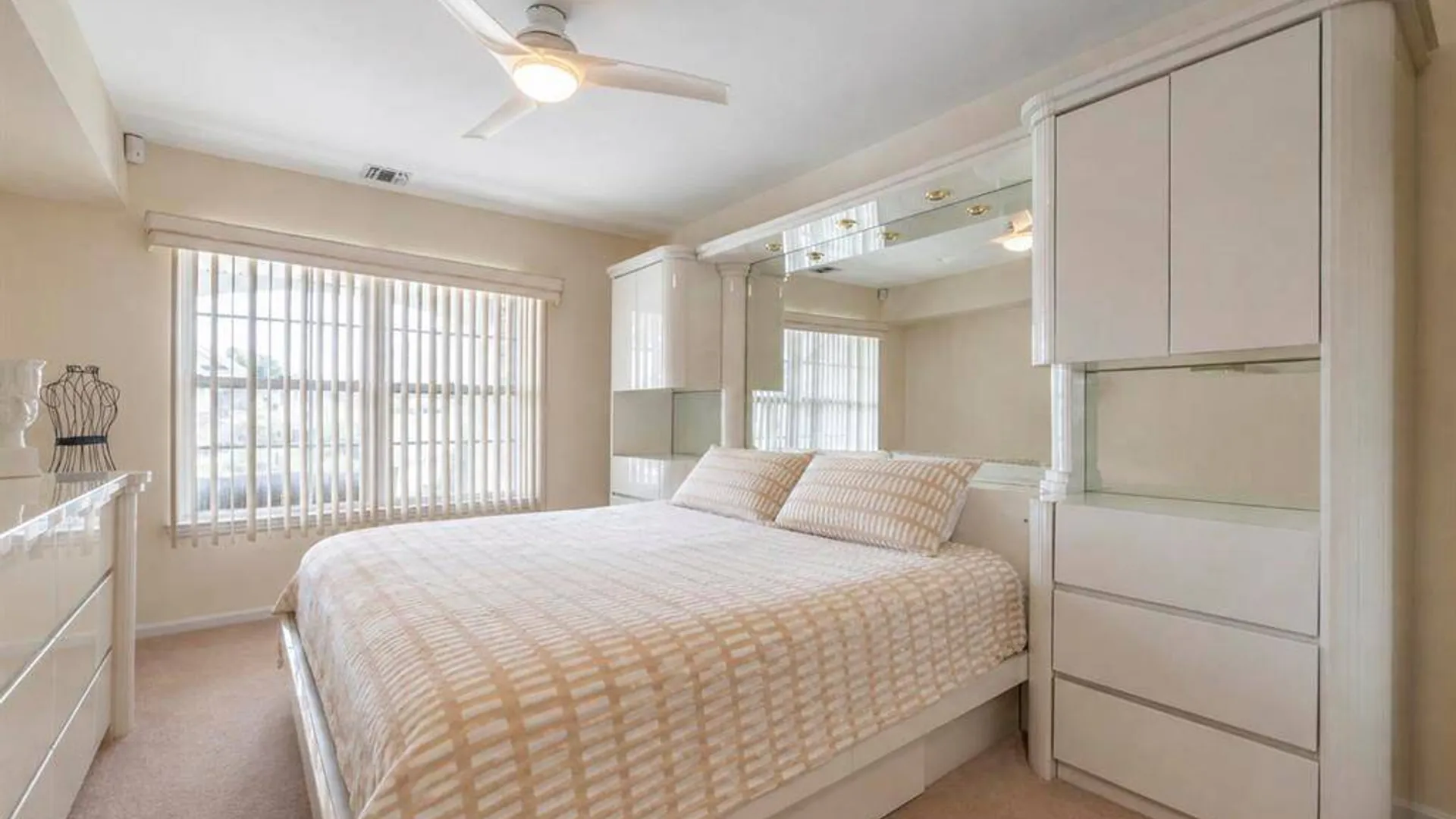 Property at 1 Jennifer Lane, Middle Island, NY 11953 20