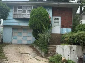 Property at 58 Sparkill Avenue, Staten Island, NY 10304