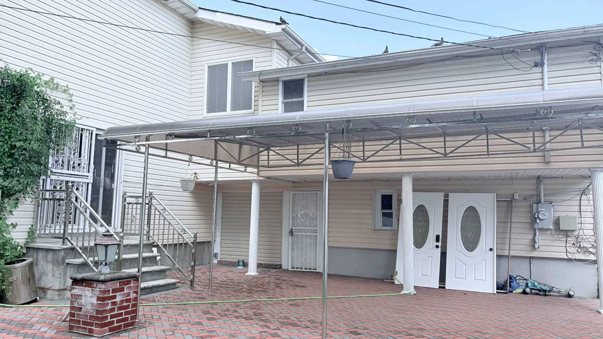 Property at 64 Fox Pl, Hicksville, NY 11801 19