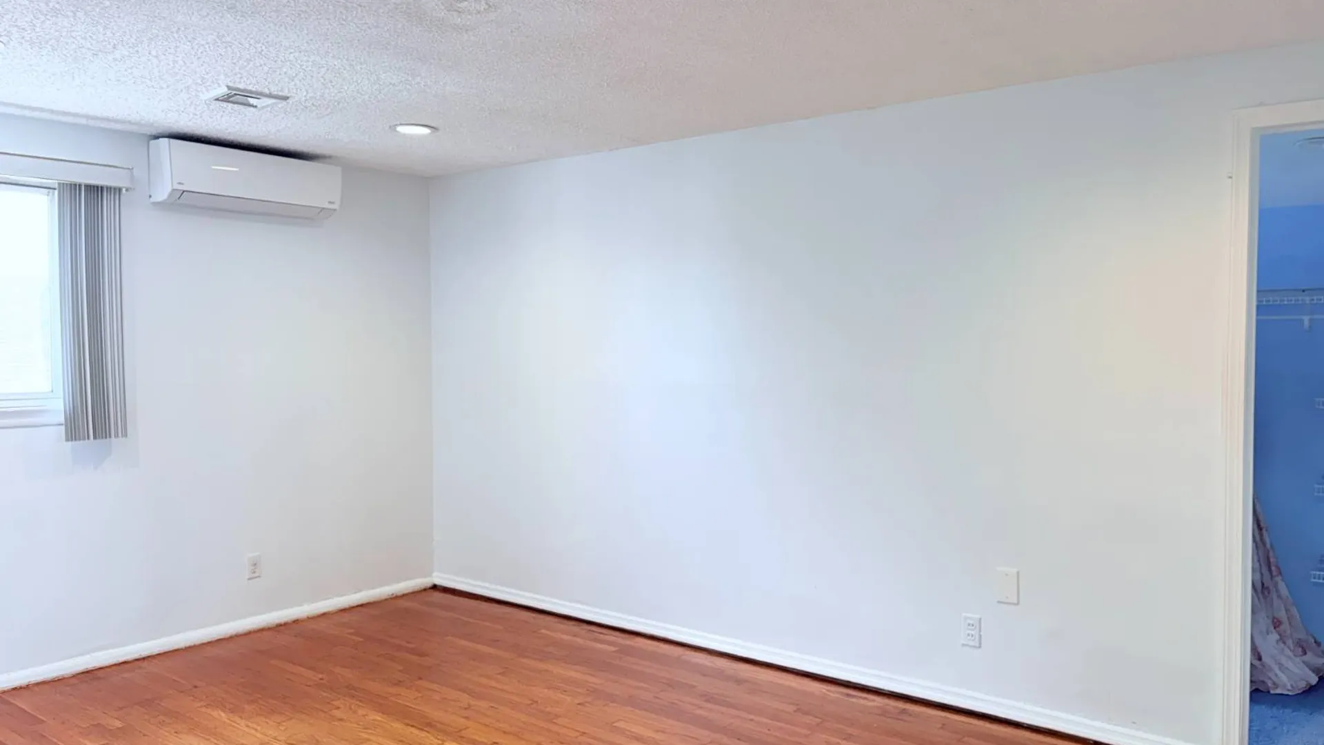 Property at 64 Fox Pl, Hicksville, NY 11801 13
