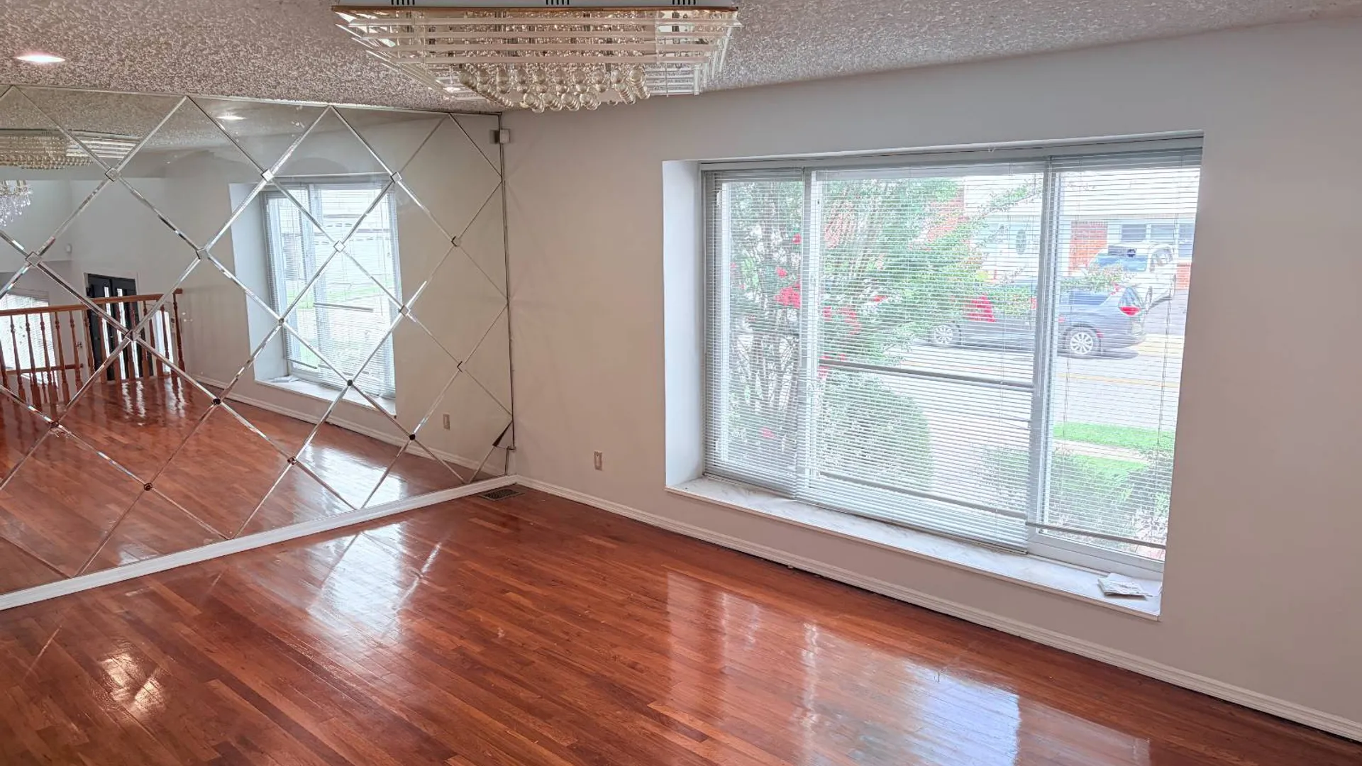 Property at 64 Fox Pl, Hicksville, NY 11801 3