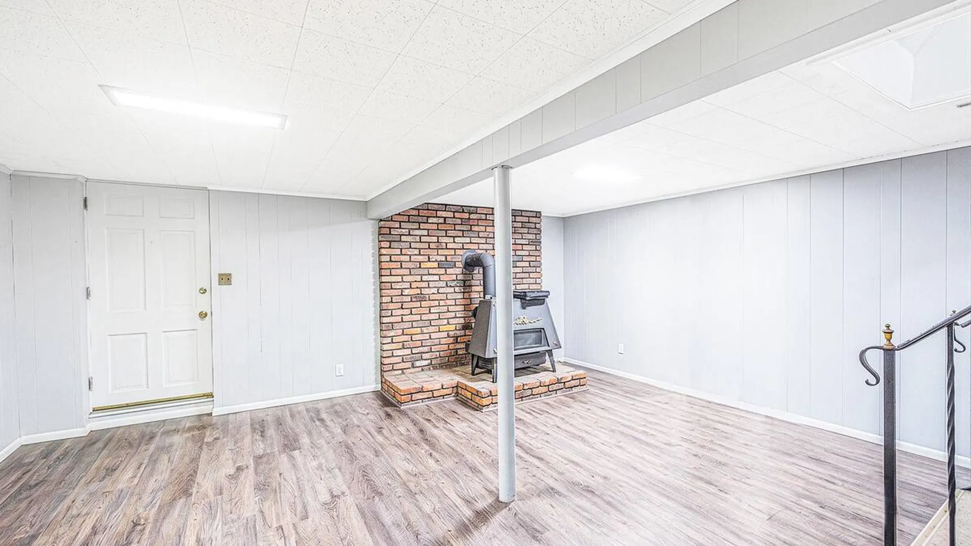 Property at 248 6th Avenue, Saint James, NY 11780 21