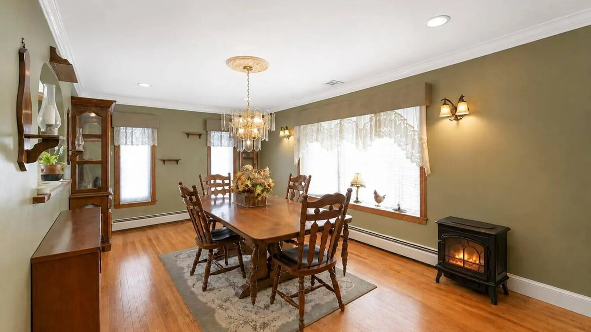 Property at 40 Nantucket Drive, Medford, NY 11763 21