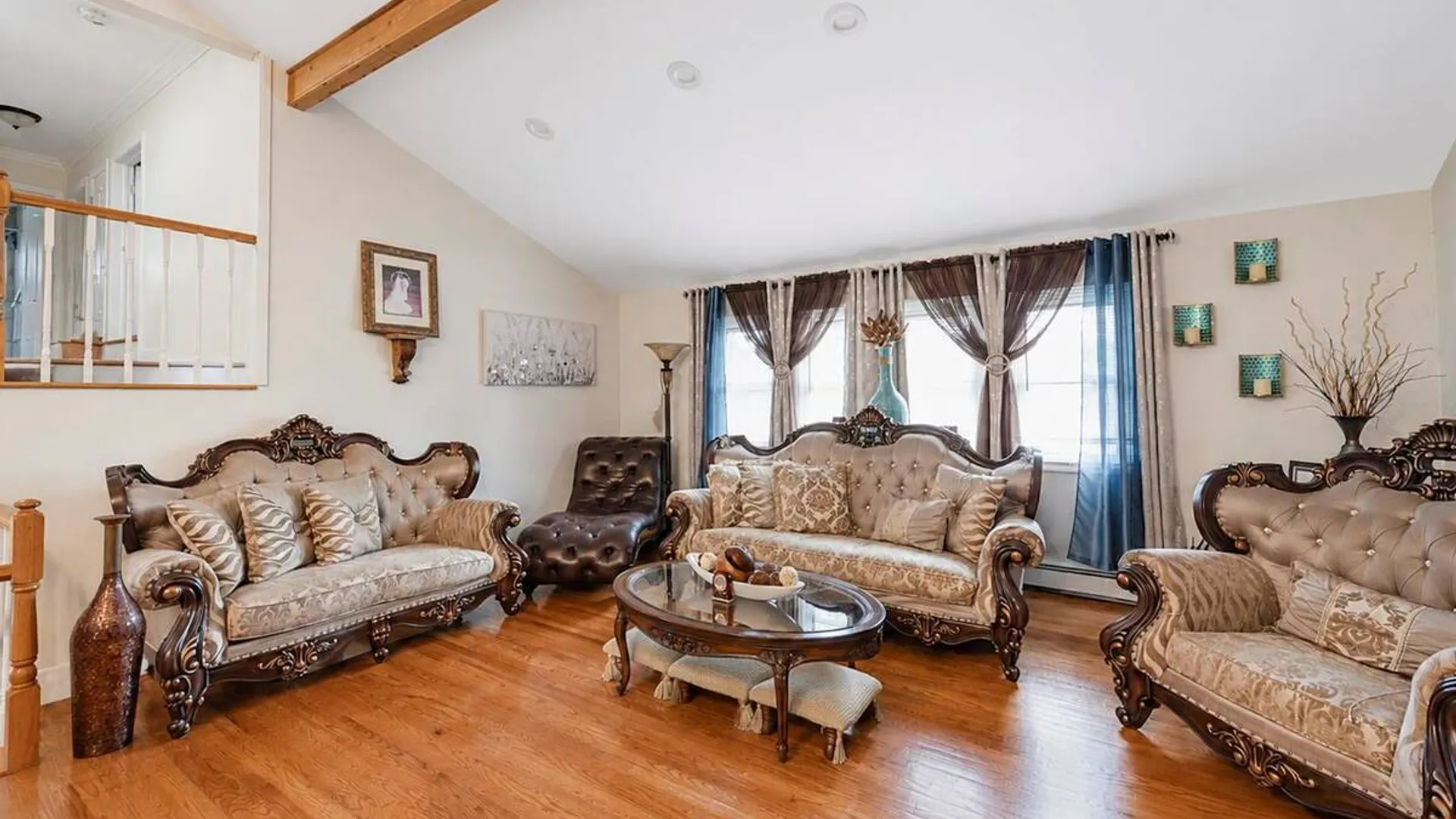 Property at 3 Humming Lane, Coram, NY 11727 16