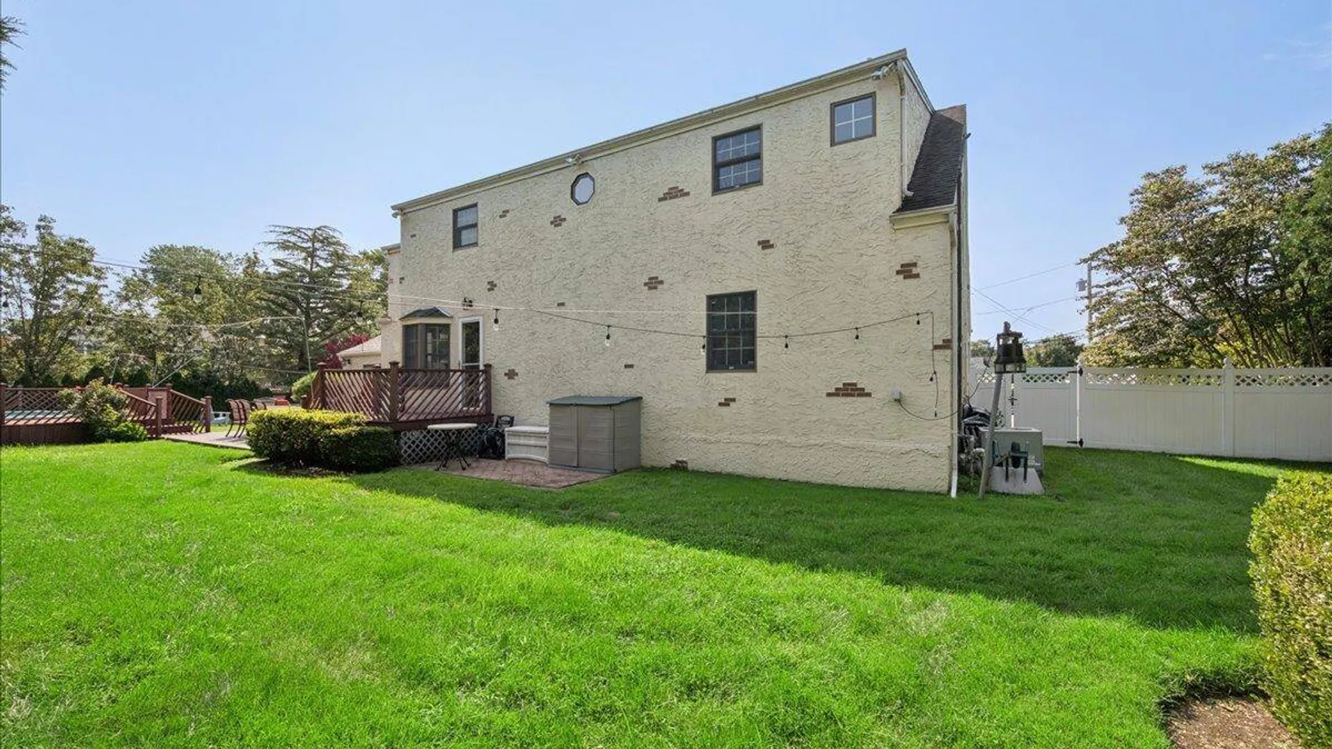 Property at 34 Albemarle Road, Westbury, NY 11590 42