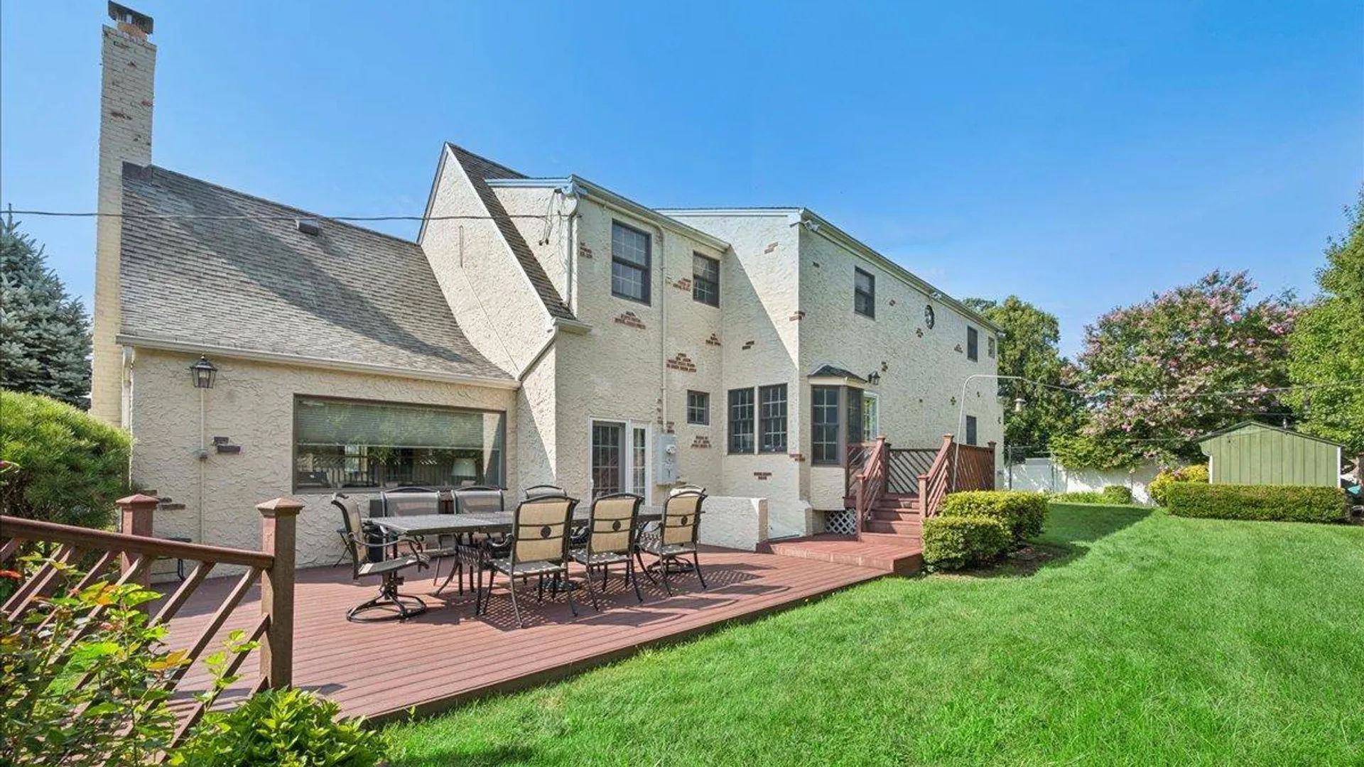 Property at 34 Albemarle Road, Westbury, NY 11590 44