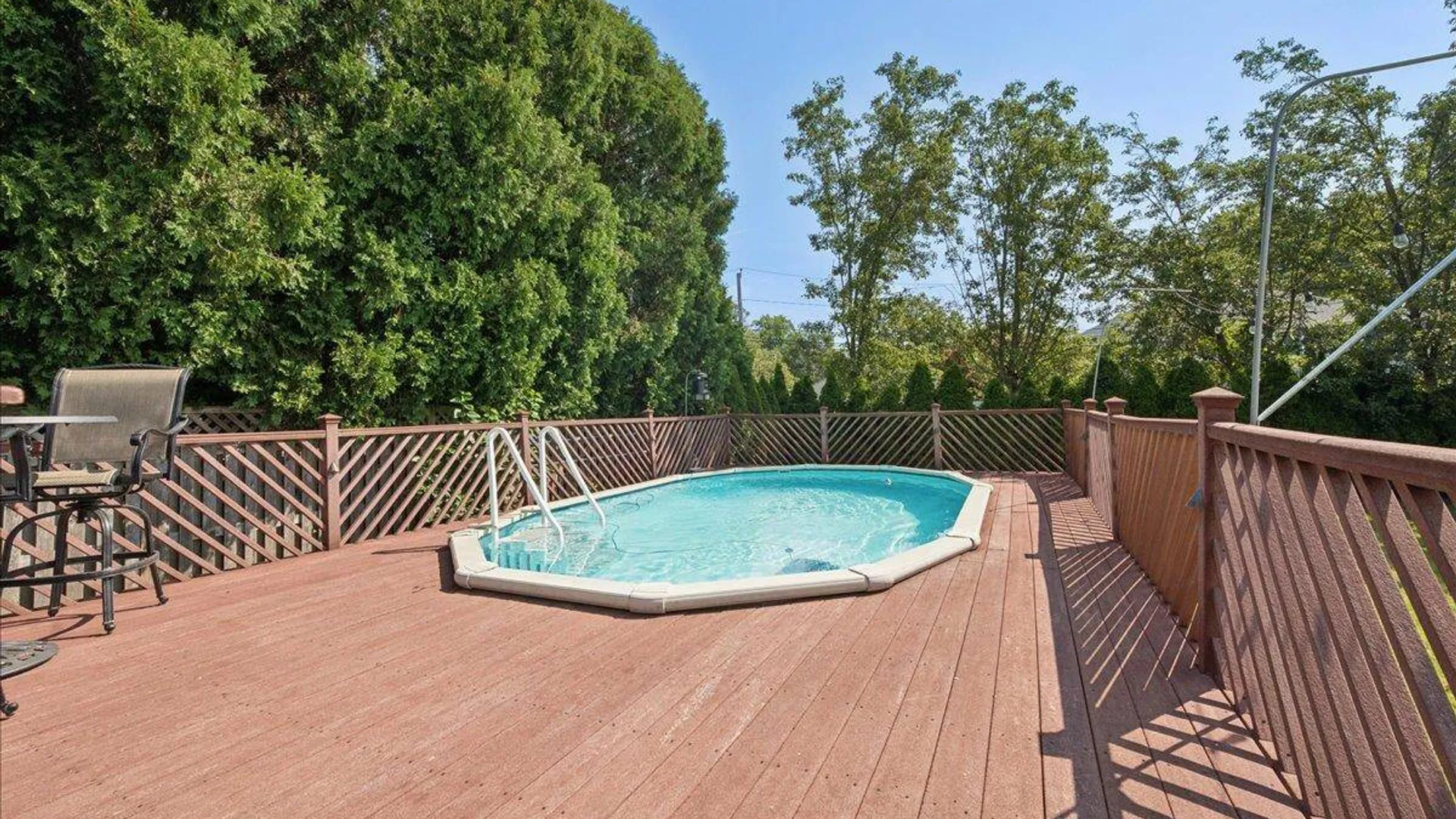Property at 34 Albemarle Road, Westbury, NY 11590 45