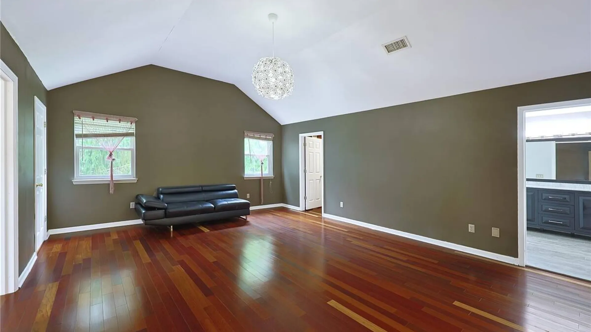 Property at 1010 Pine View, New Windsor, NY 12553 13