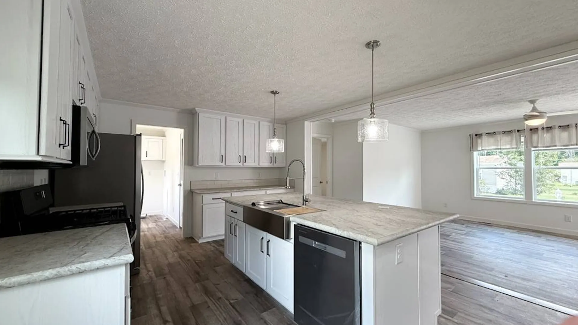 Property at 315 Stone Church Village, Ballston Spa, NY 12020 9