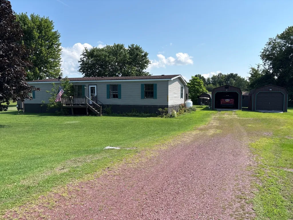 Property at 10406 State Route 40, Granville, NY 12832