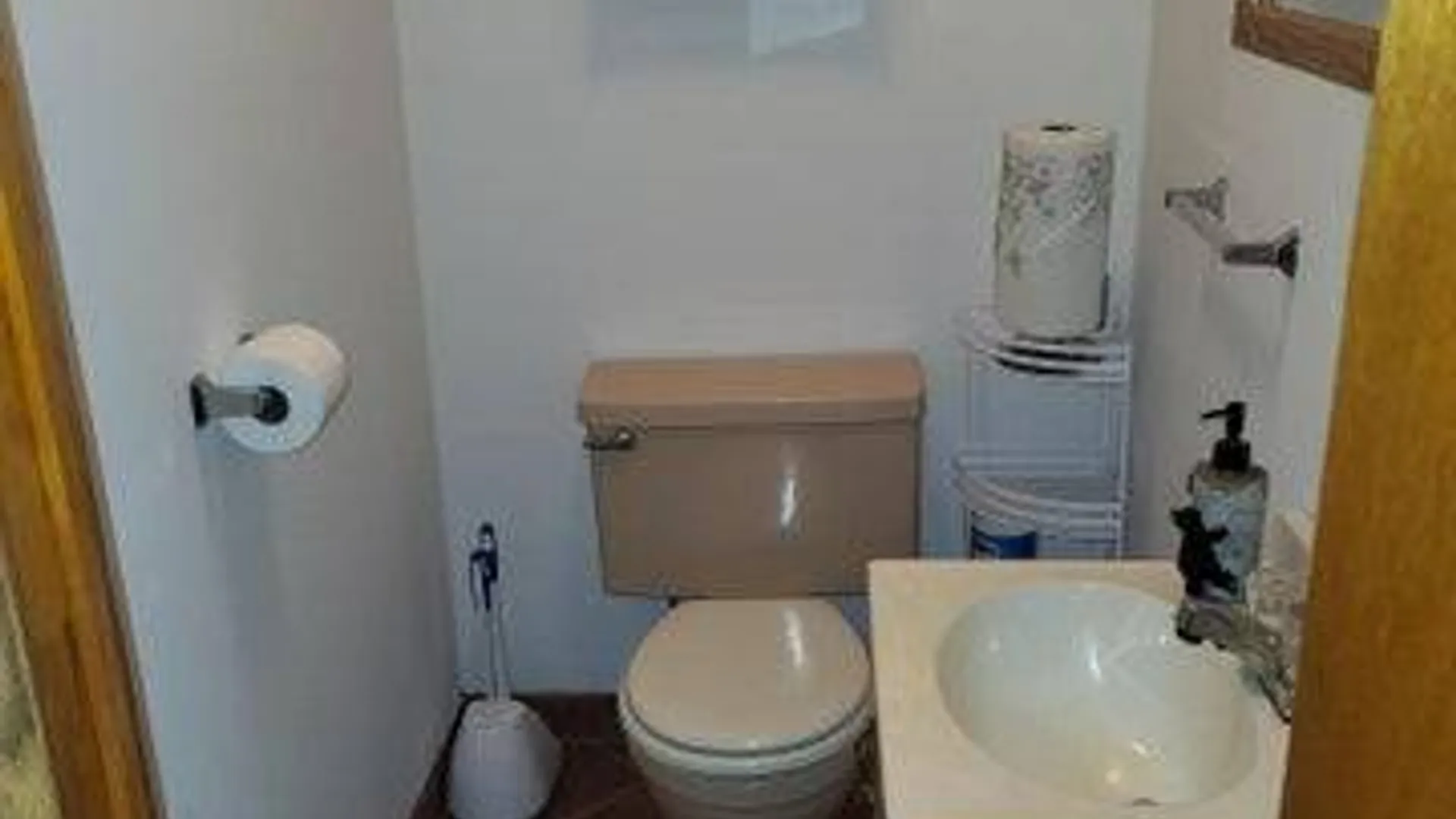 Property at 5 Ballina, Troy, NY 12180 11