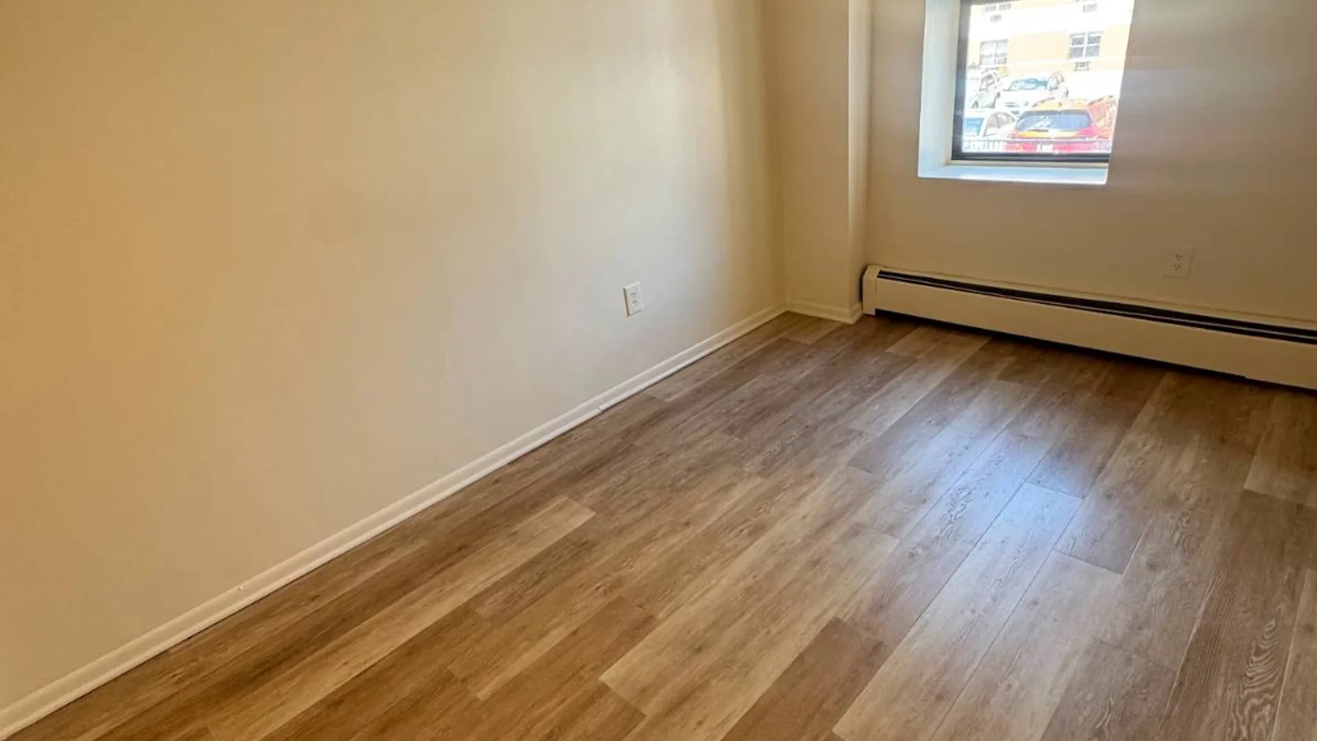 Property at 27 Ludlow St, Yonkers, NY 10705 5