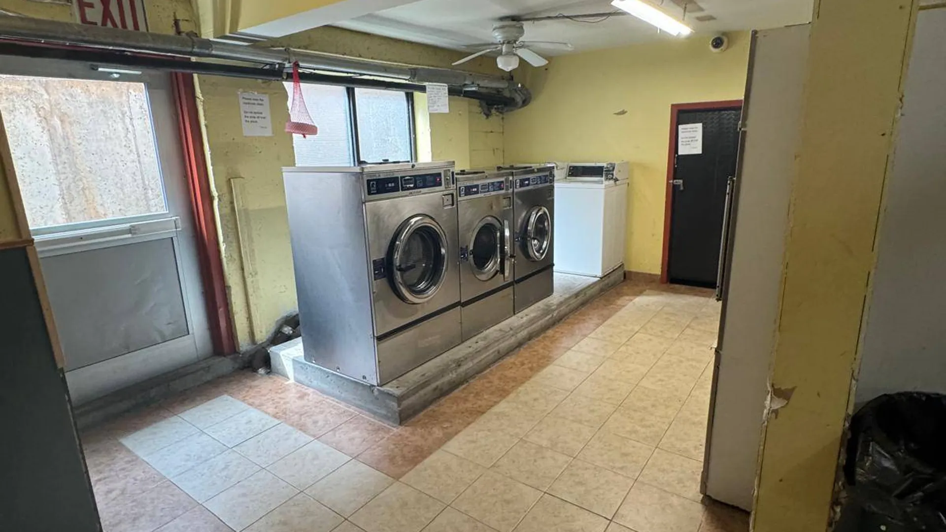 Property at 56-07 clover place, glendale, NY 11385 10