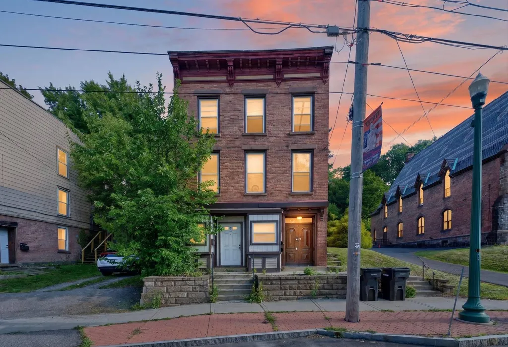 Property at 539 Congress St, Troy, NY 12180