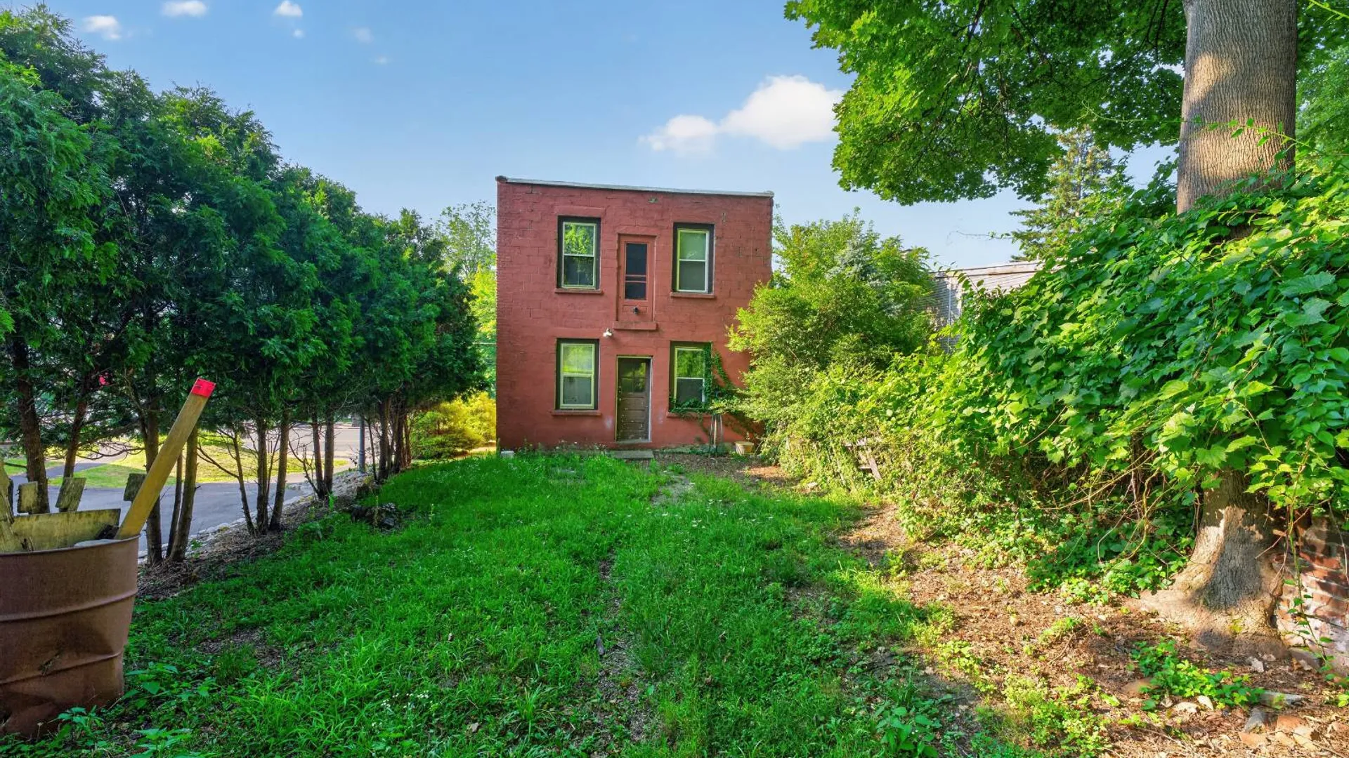 Property at 539 Congress St, Troy, NY 12180 46