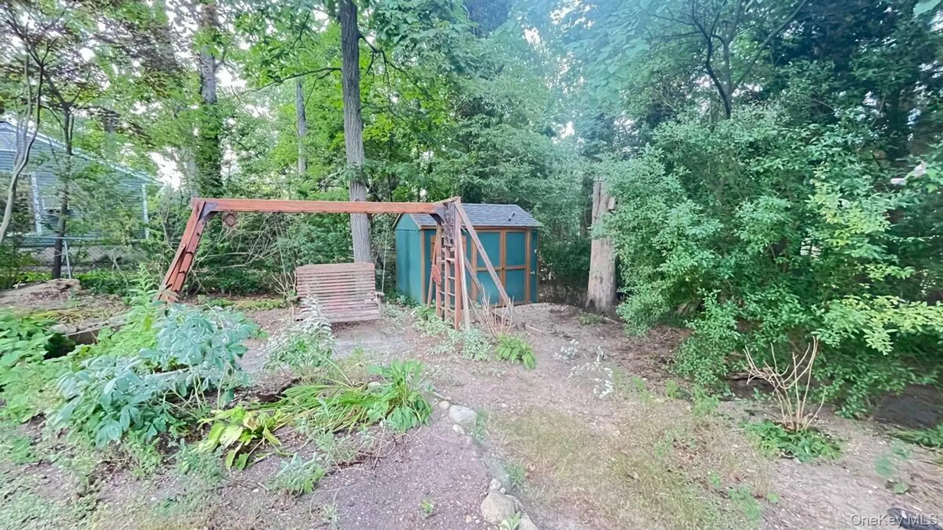 Property at 5 Arizona Place, Huntington Station, NY 11746 20