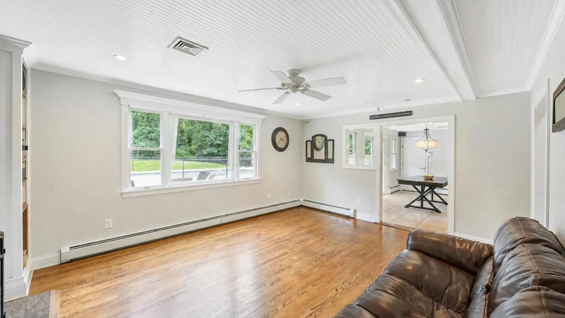 Property at 98 Echo Avenue, Miller Place, NY 11764 16