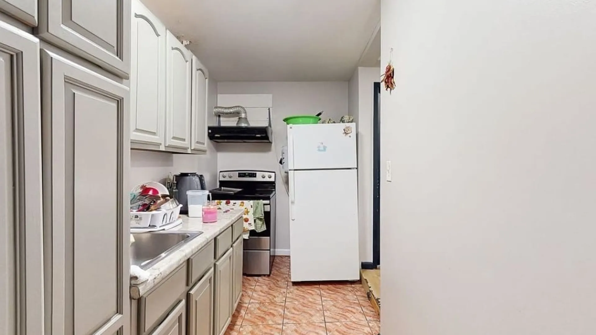 Property at 4202 Manhattan Avenue, Brooklyn, NY 11224 14