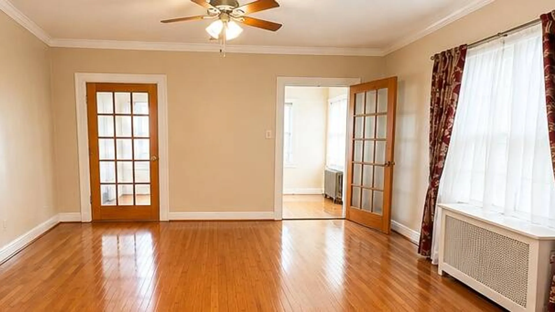 Property at 867 E 38th St, Brooklyn, NY 11210 3