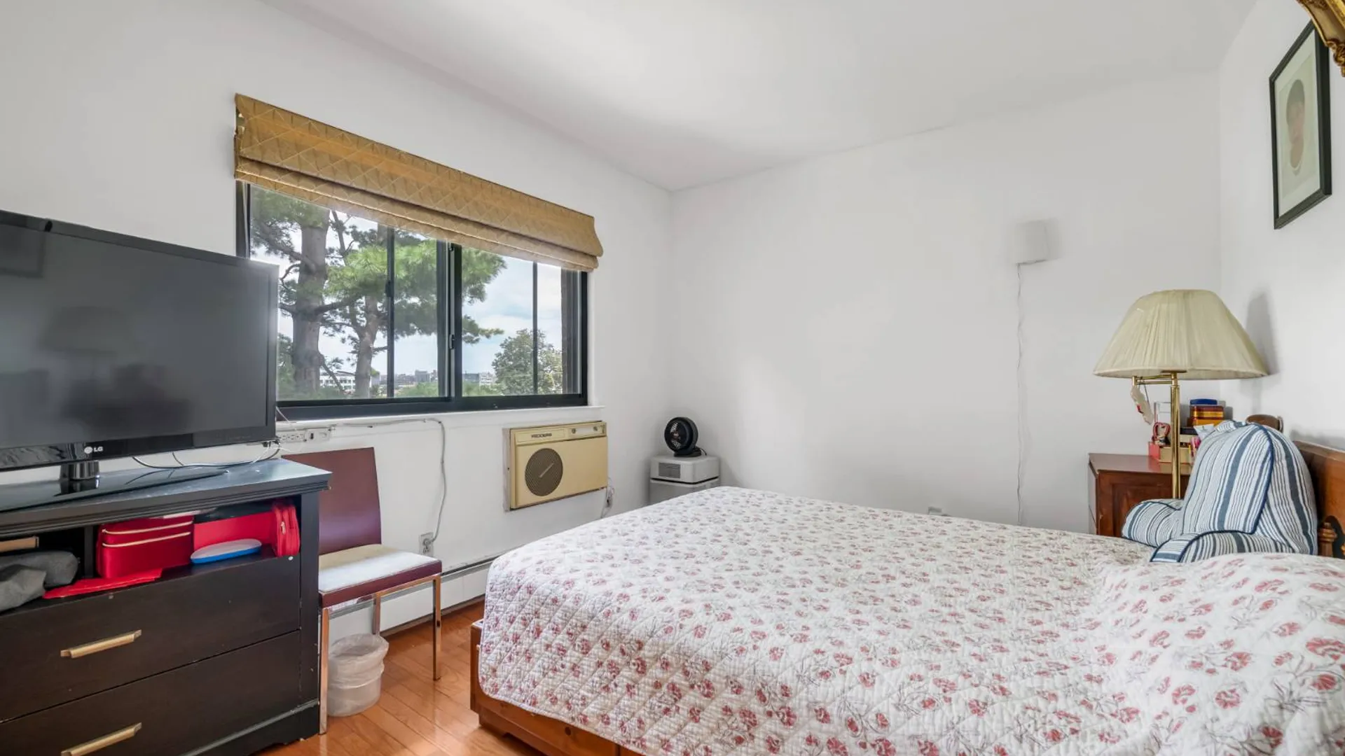 Property at 74-49 Calamus Ave, Elmhurst, NY 11373 6