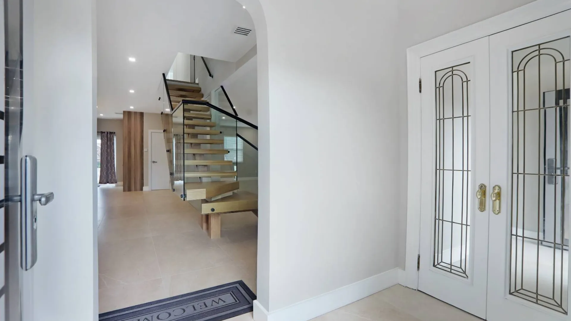 Property at 190 Kensington St, Brooklyn, NY 11235 3