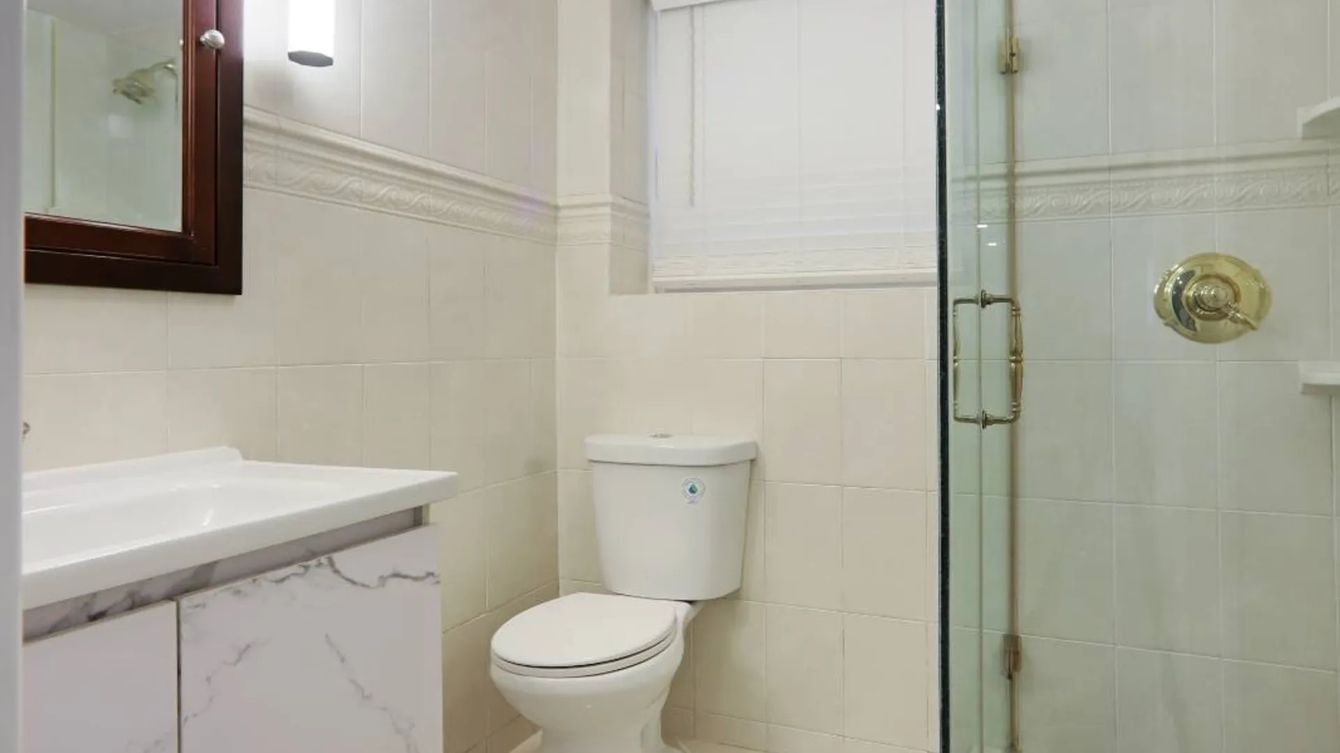 Property at 190 Kensington St, Brooklyn, NY 11235 15