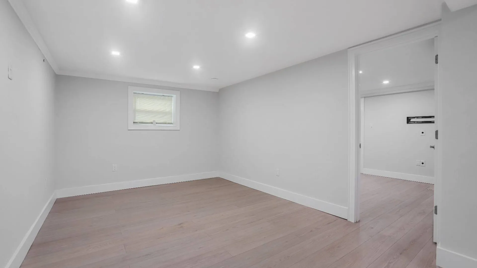 Property at 190 Kensington St, Brooklyn, NY 11235 20