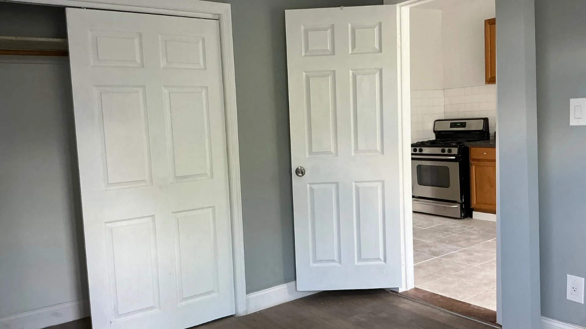 Property at 108 Taft Ave, Staten Island, NY 10301 8
