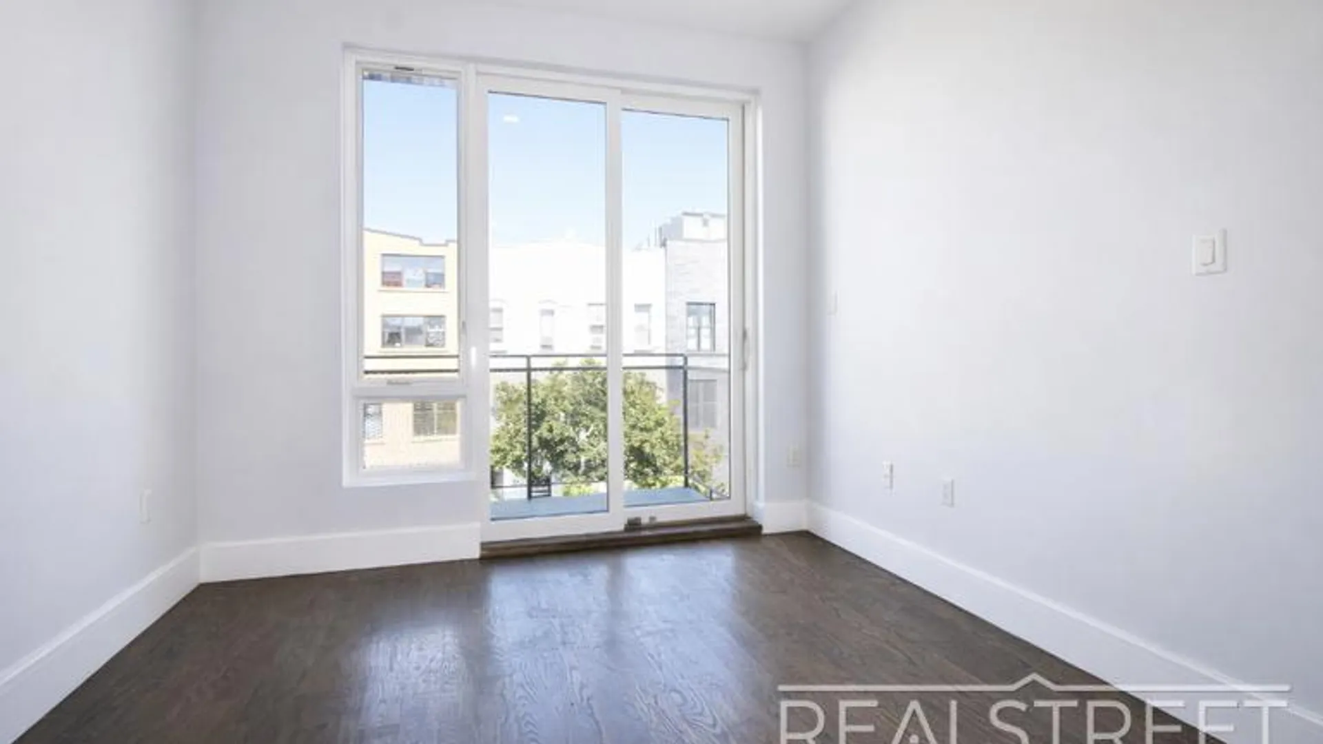 Property at 100 Himrod St, BROOKLYN, NY 11221 7