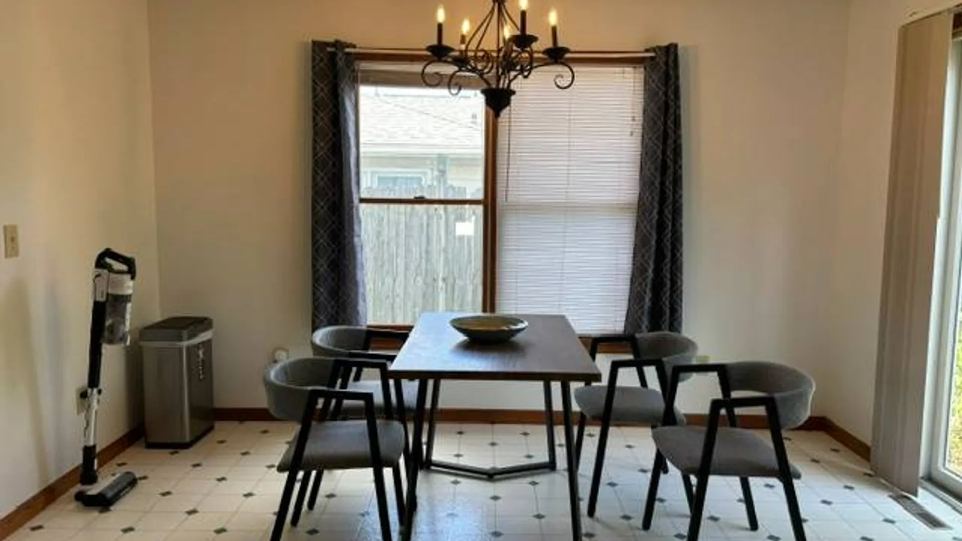 Property at 1 Gay Lyn Drive, Colonie, NY 12205 6