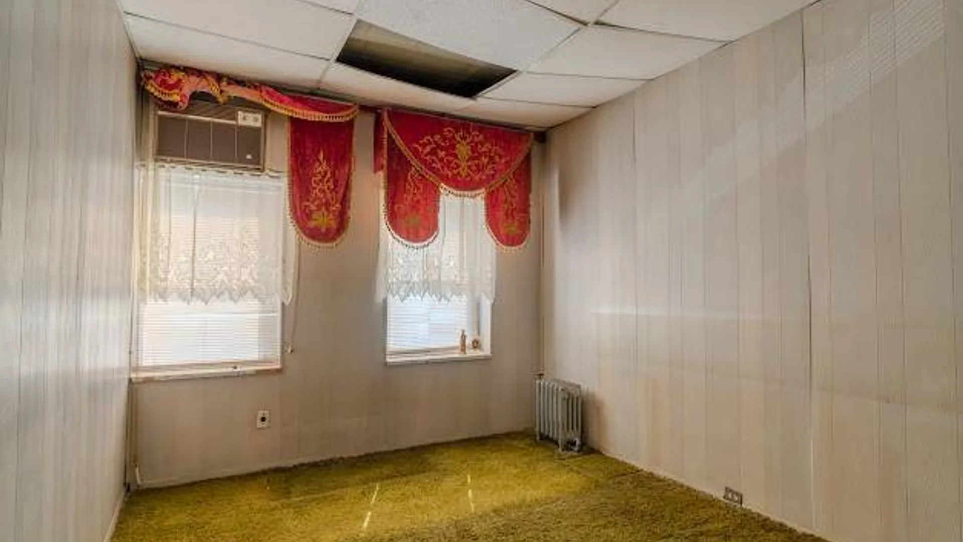 Property at 1069 74th St, Brooklyn, NY 11228 16