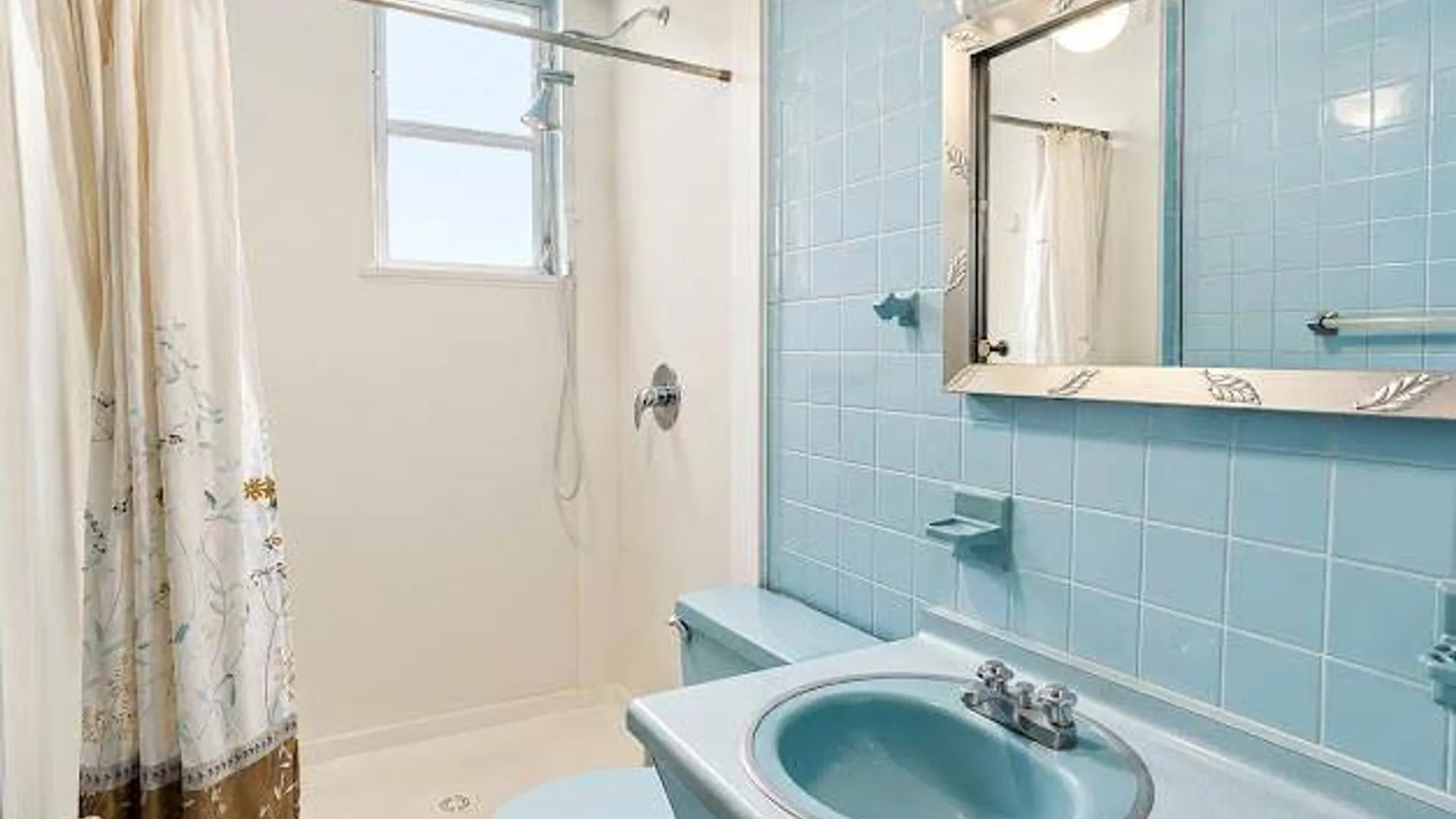 Property at 1069 74th St, Brooklyn, NY 11228 18