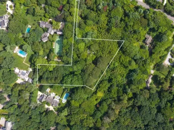 Property at 399 FURTHER LA, East Hampton, NY 11937