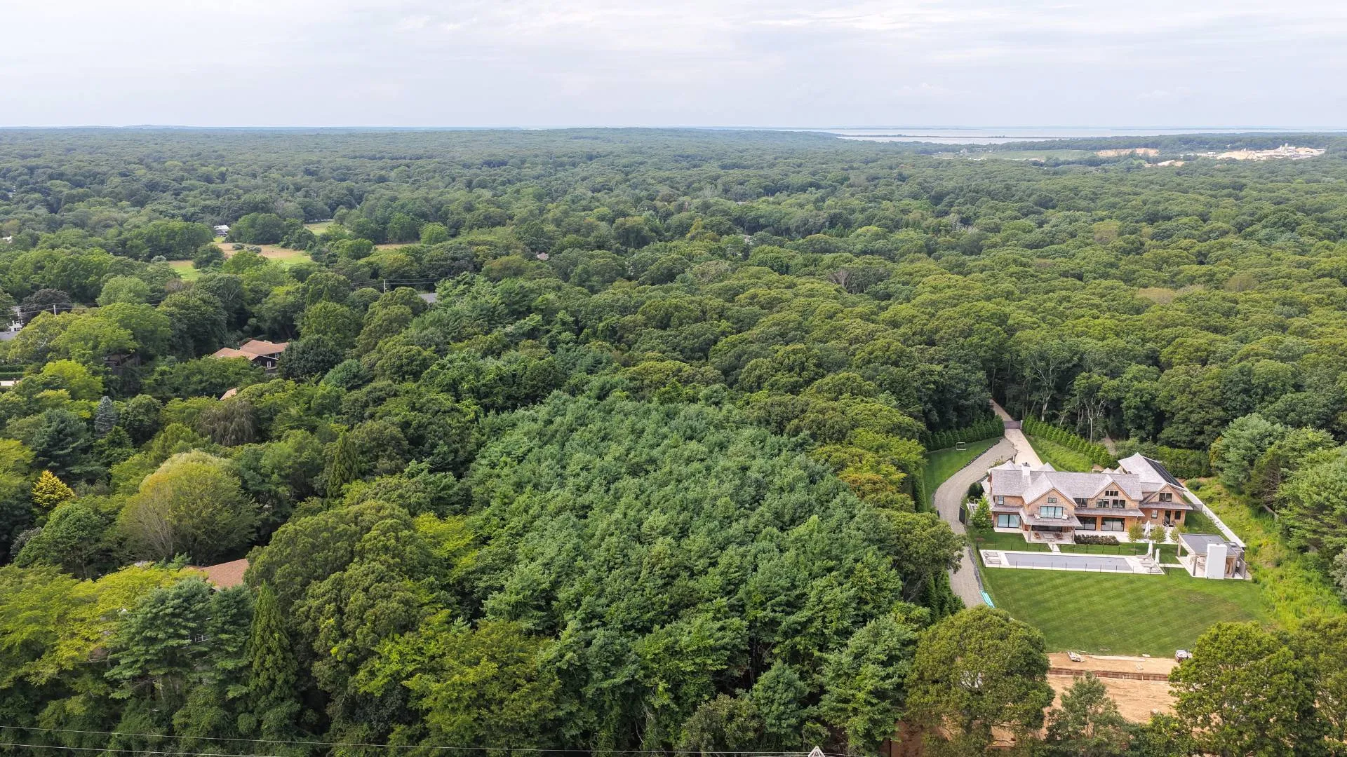 Property at 134 ACCABONAC RD, East Hampton, NY 11937 7