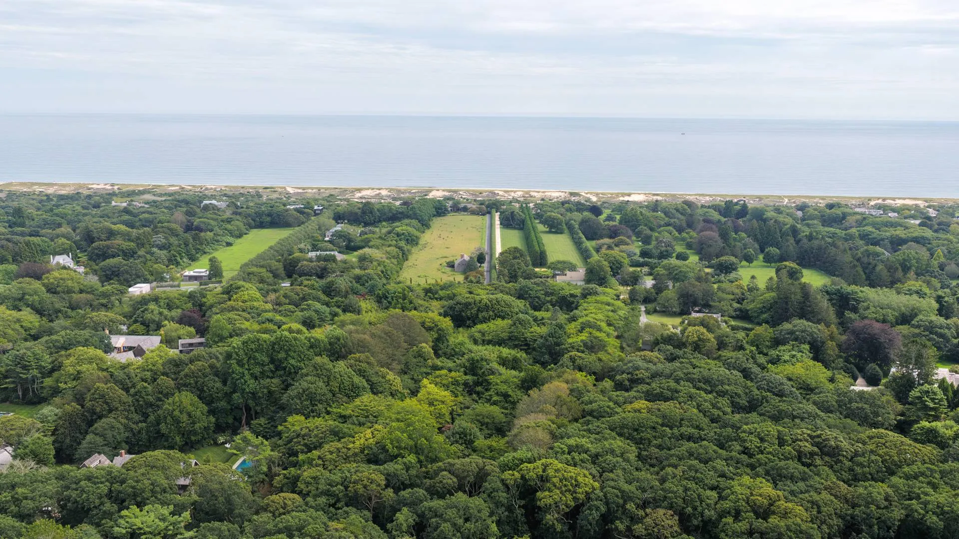 Property at 162 SKIMHAMPTON RD, East Hampton, NY 11937 3