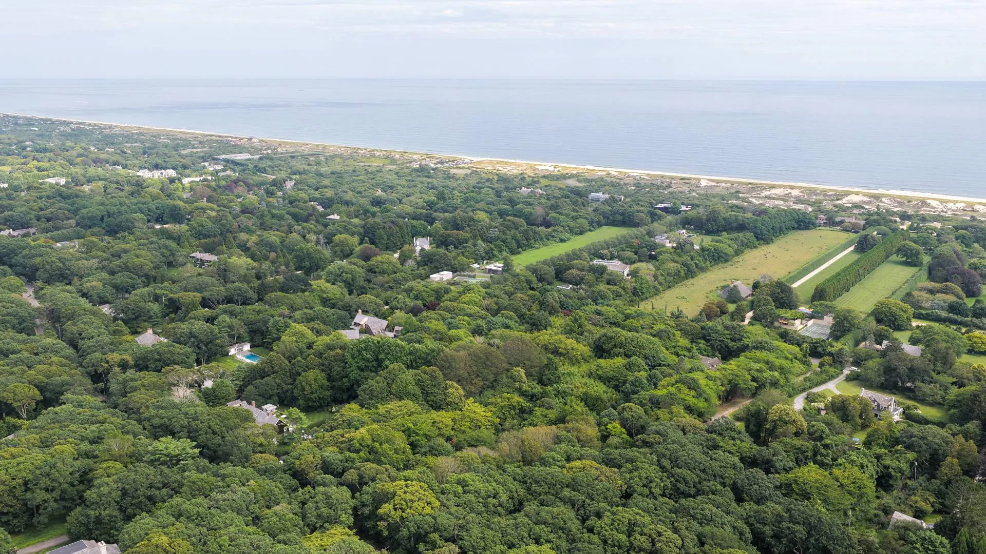 Property at 162 SKIMHAMPTON RD, East Hampton, NY 11937 4