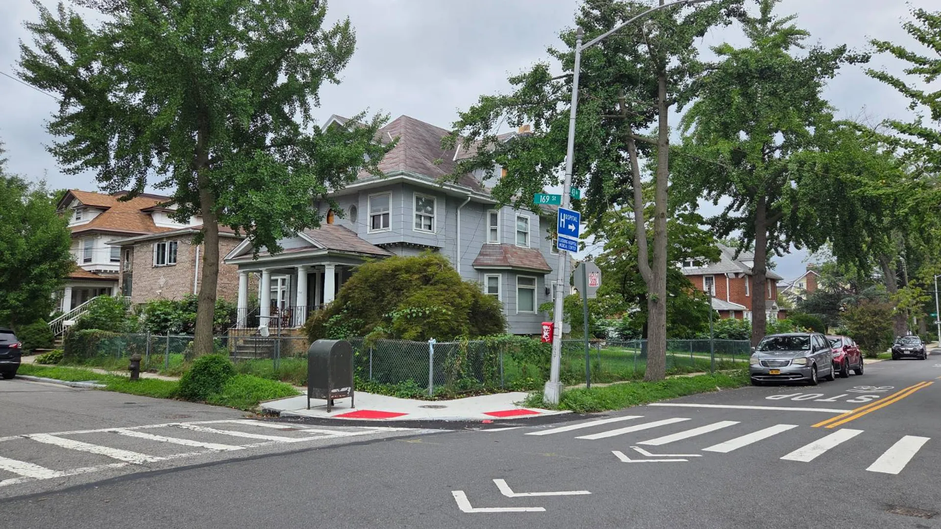 Property at 4304 169th st, Flushing, NY 11358 3