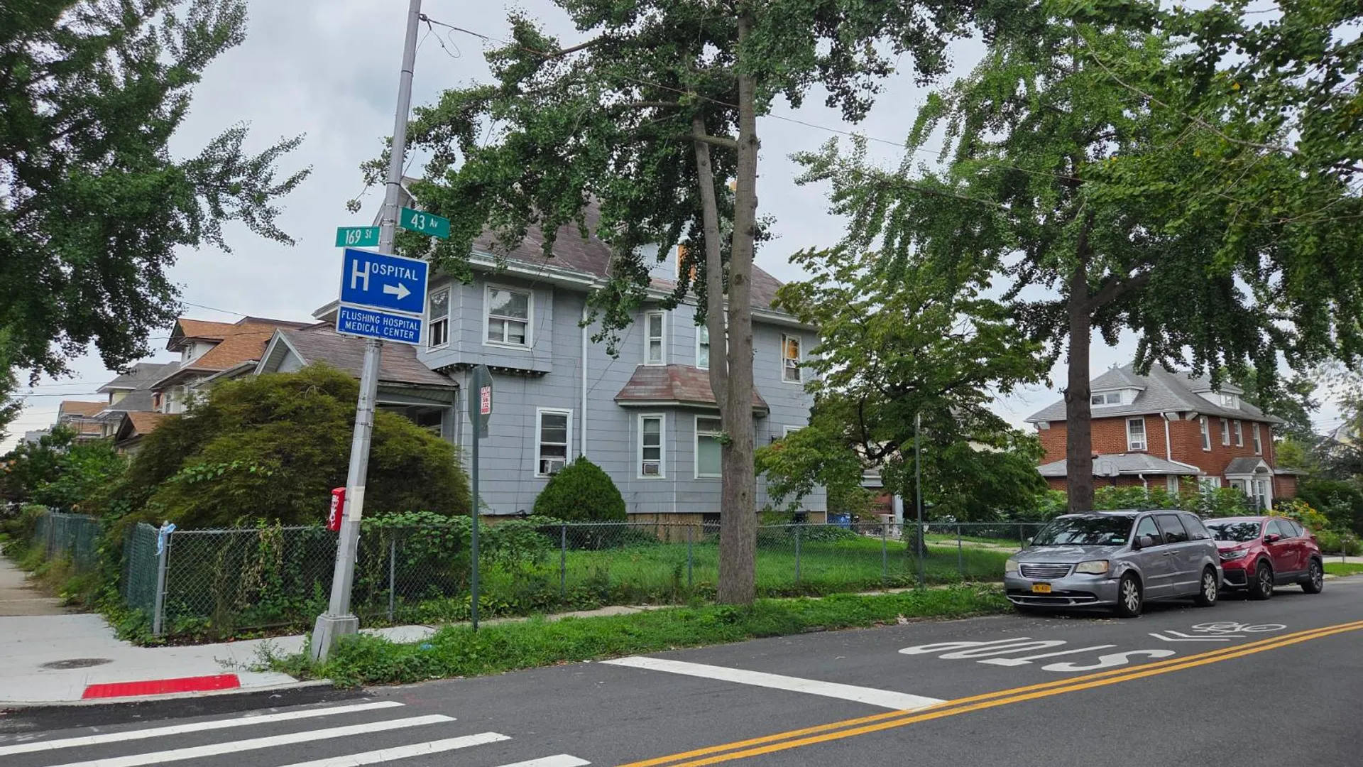 Property at 4304 169th st, Flushing, NY 11358 4