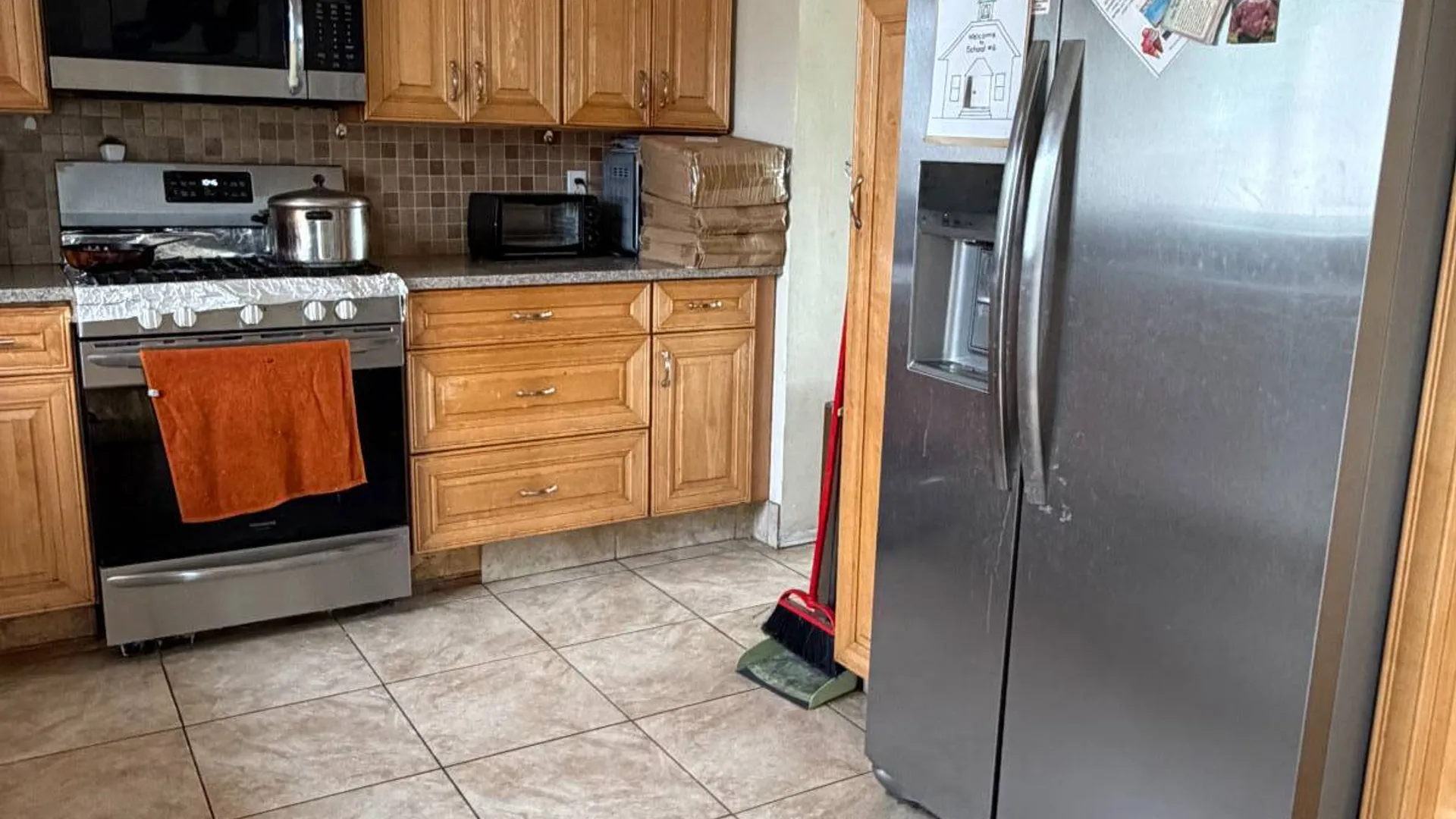 Property at 189 Elizabeth Ave, Oceanside, NY 11572 9