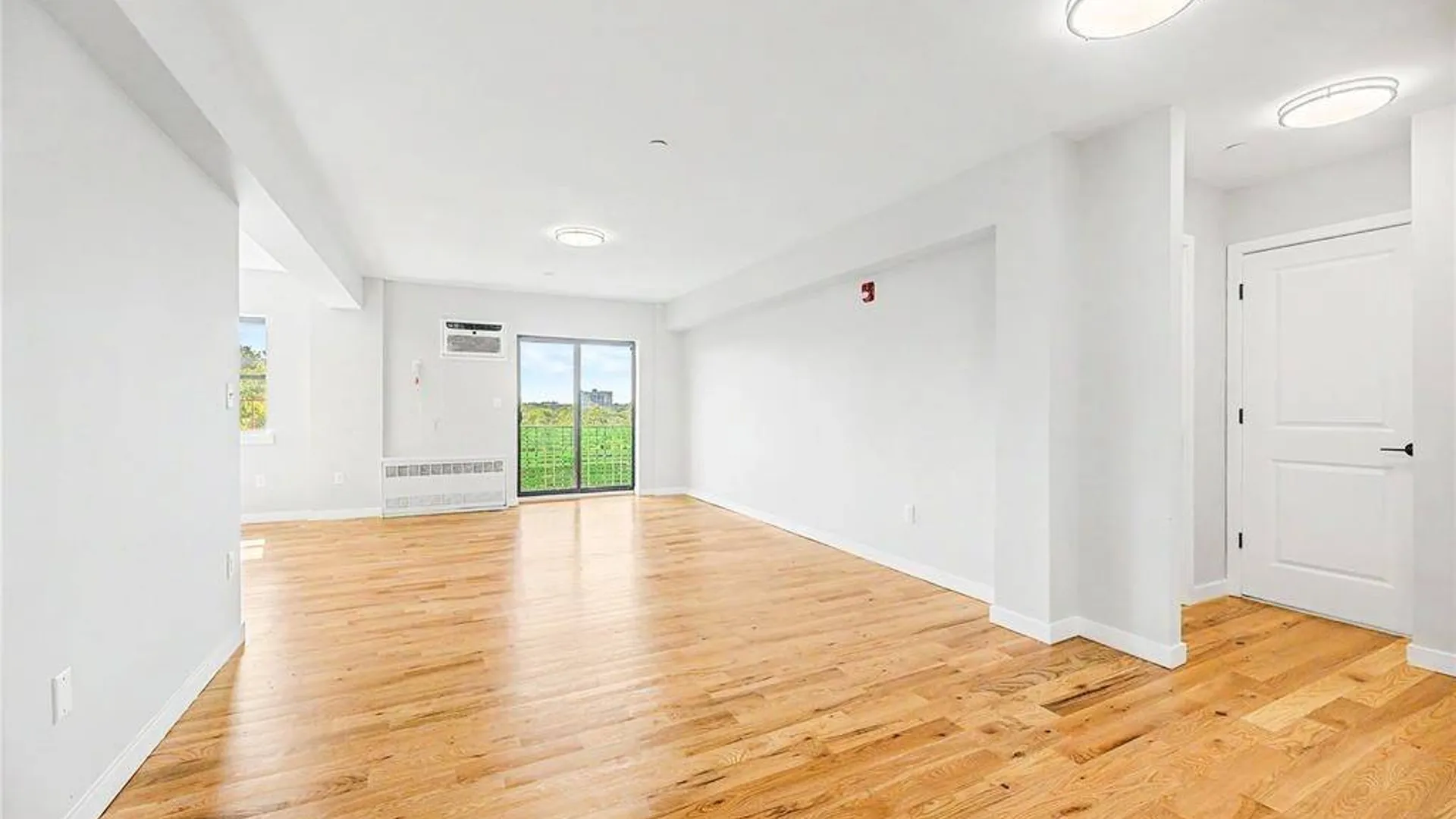 Property at 671 Bronx River Road, Yonkers, NY 10704 12