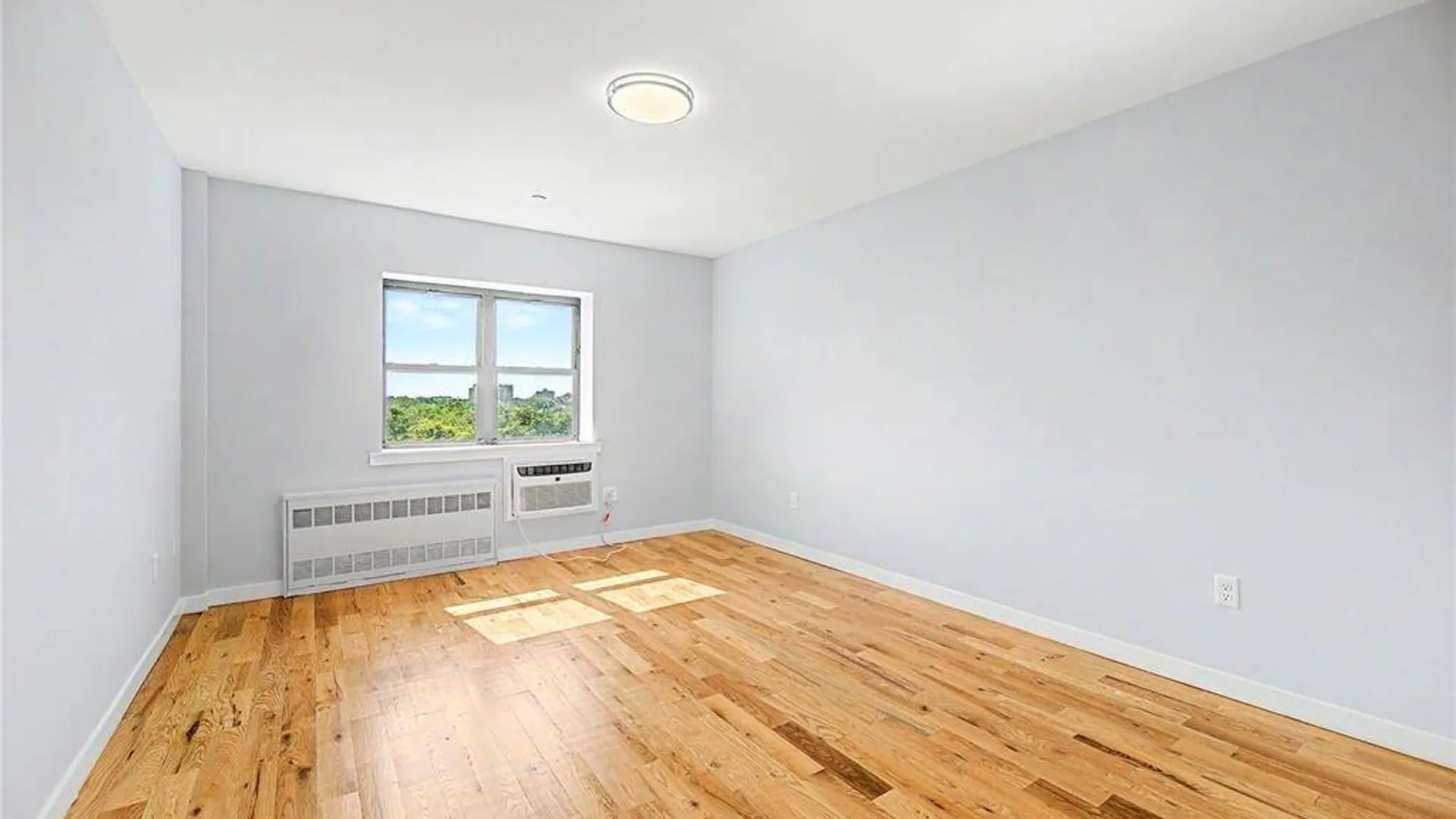 Property at 671 Bronx River Road, Yonkers, NY 10704 16