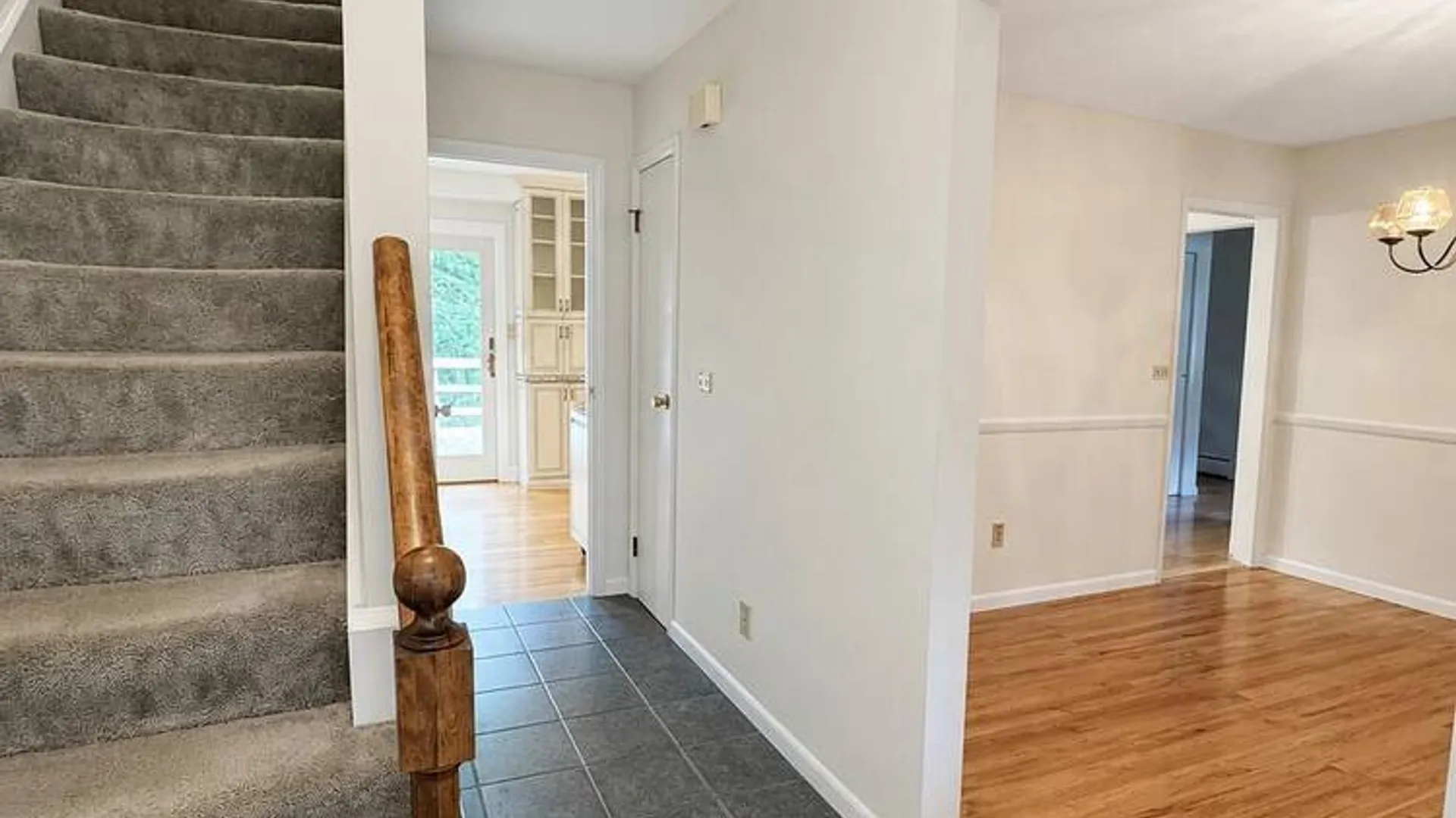 Property at 25 N Hill Drive, Clifton Park, NY 12019 4