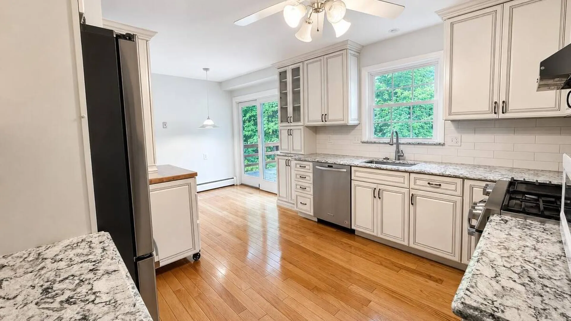 Property at 25 N Hill Drive, Clifton Park, NY 12019 6