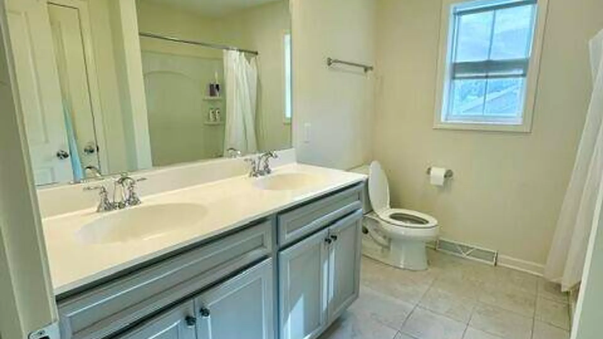 Property at 11B Idared Lane, Halfmoon, NY 12065 7