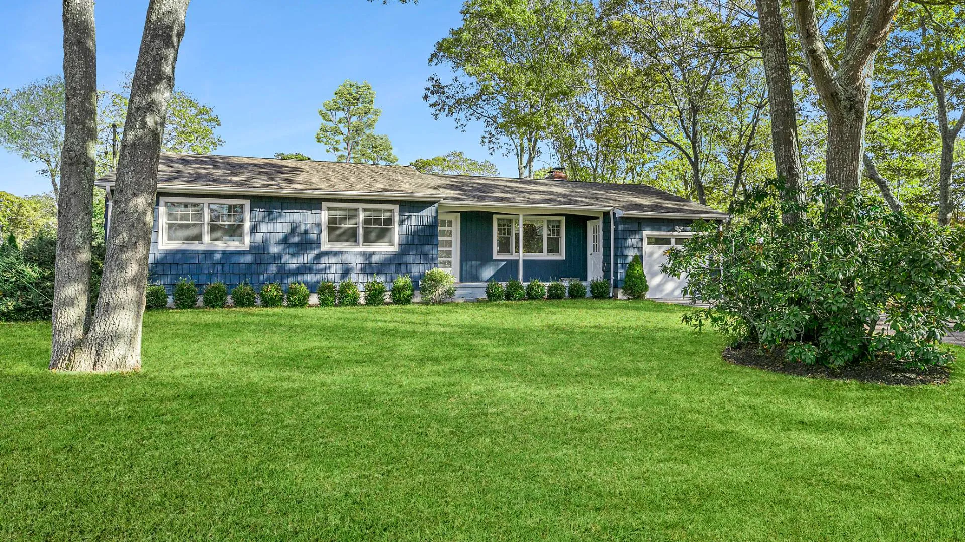 Property at 43 HOMEWOOD DR, Hampton Bays, NY 11946 15